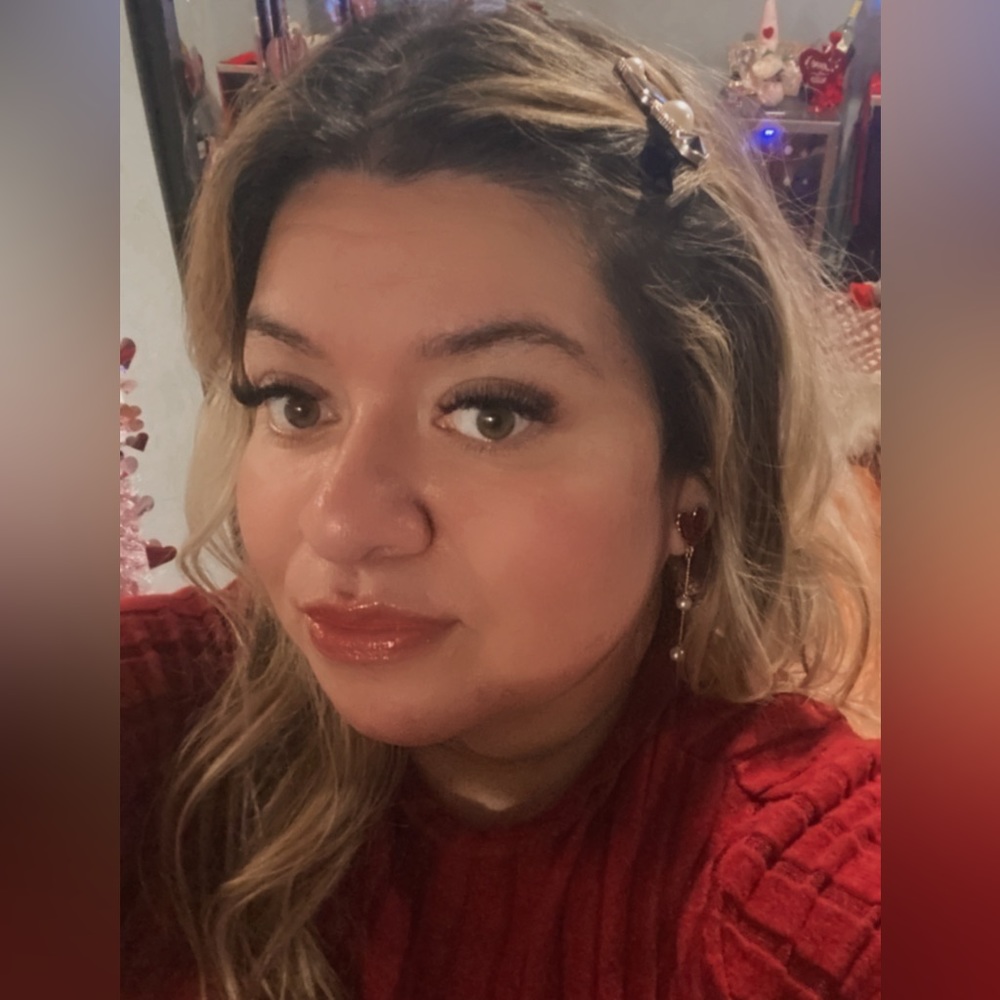 Meet your Posher, Maria
